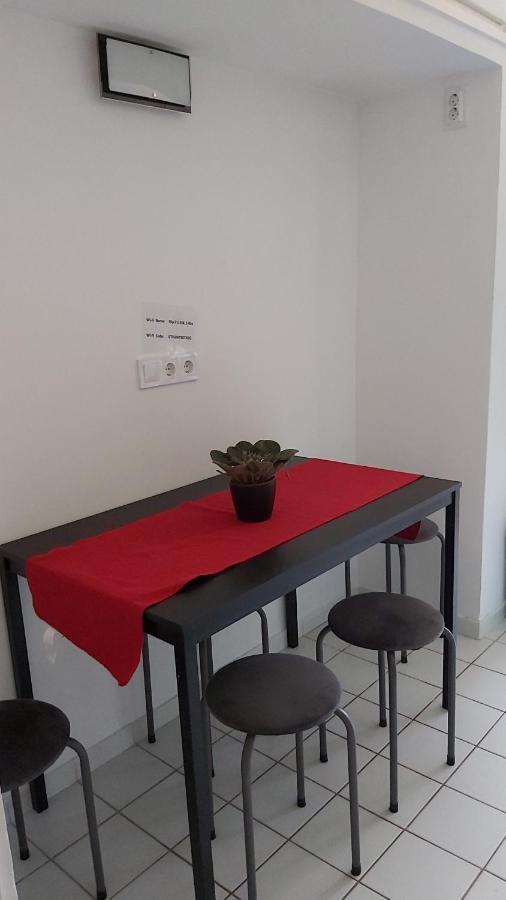 Tisza-Parti Napfeny Apartman Szegedin Exterior foto