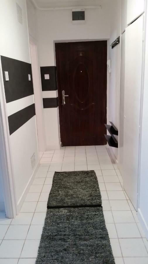Tisza-Parti Napfeny Apartman Szegedin Exterior foto