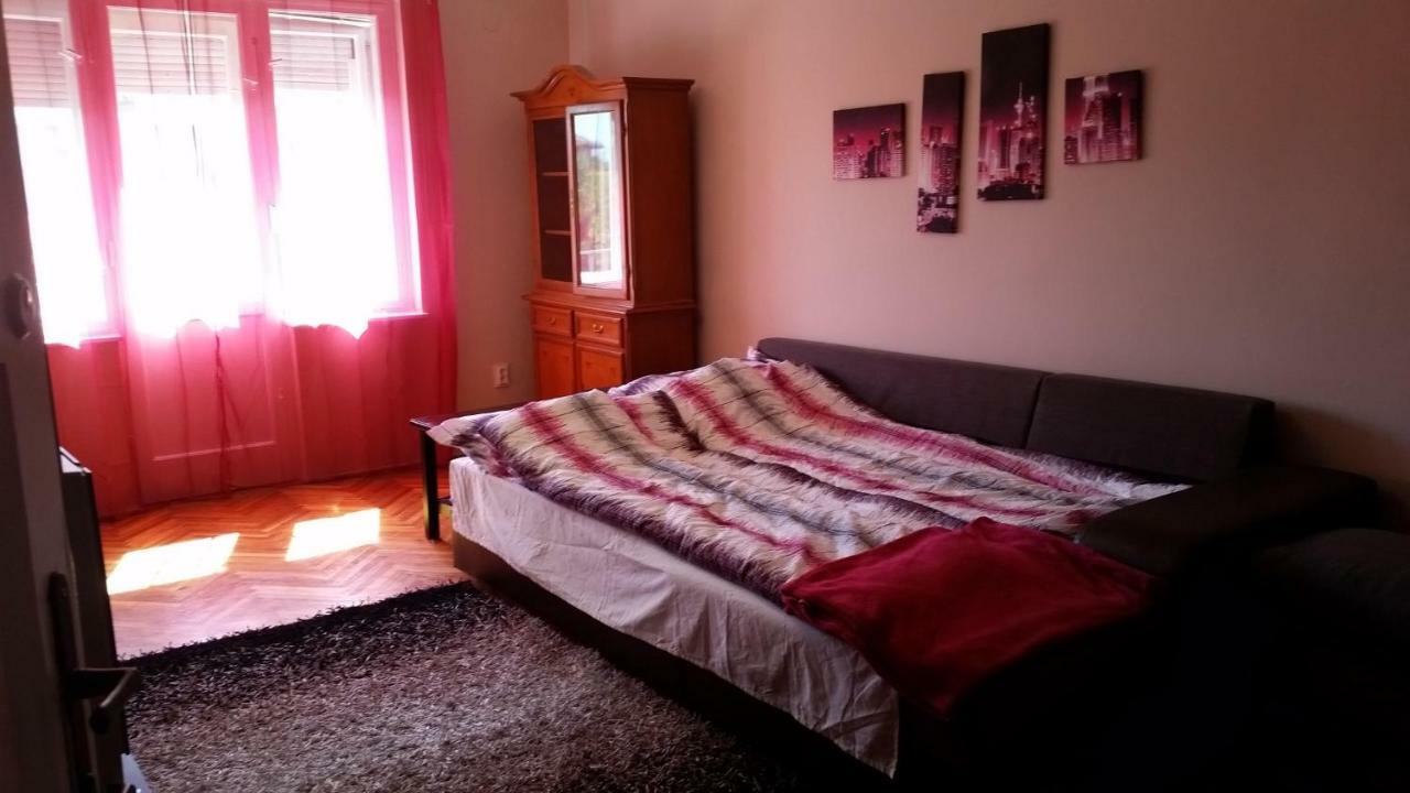 Tisza-Parti Napfeny Apartman Szegedin Exterior foto