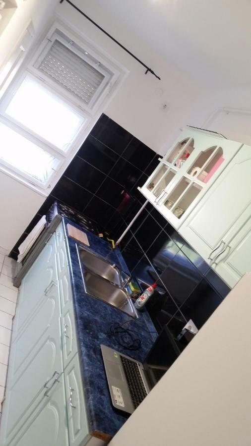 Tisza-Parti Napfeny Apartman Szegedin Exterior foto