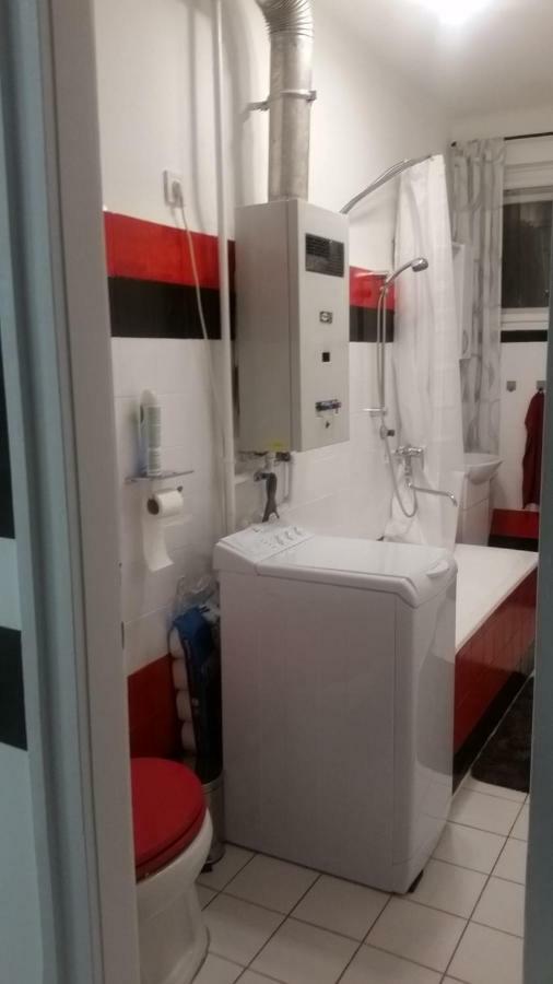 Tisza-Parti Napfeny Apartman Szegedin Exterior foto
